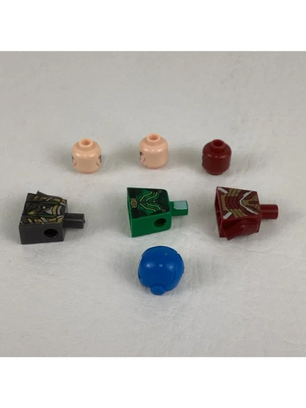 Lego Marvel Minifigures Lot Parts Pieces Iron Man Beetle Loki Captain America